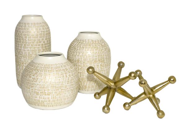 Ivory vases with gold dotted decoration
